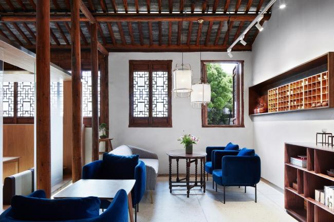 BIM建筑|叫醒记忆，沧桑而丰年代感的老屋子改革：不雅茶庭 / 南京悦设空间设计