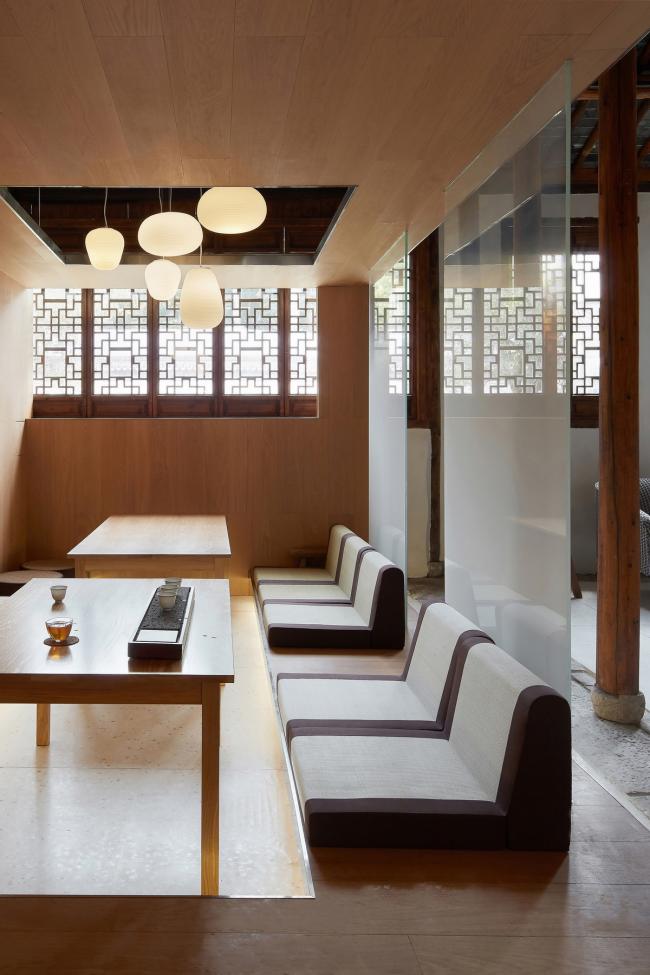 BIM建筑|叫醒记忆，沧桑而丰年代感的老屋子改革：不雅茶庭 / 南京悦设空间设计