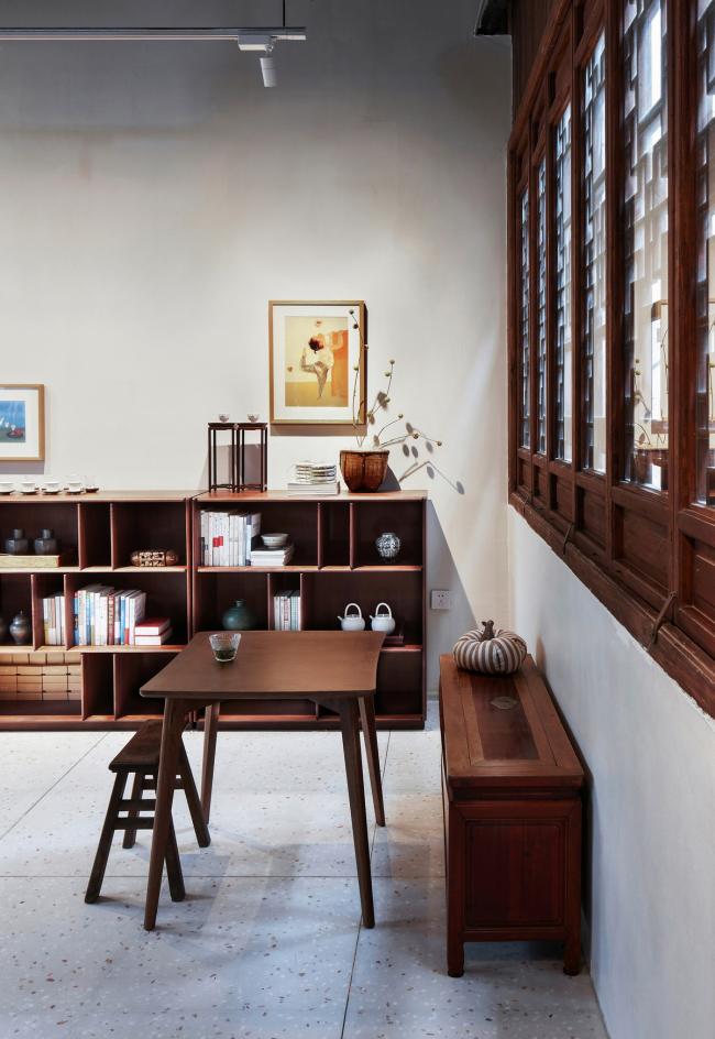 BIM建筑|叫醒记忆，沧桑而丰年代感的老屋子改革：不雅茶庭 / 南京悦设空间设计