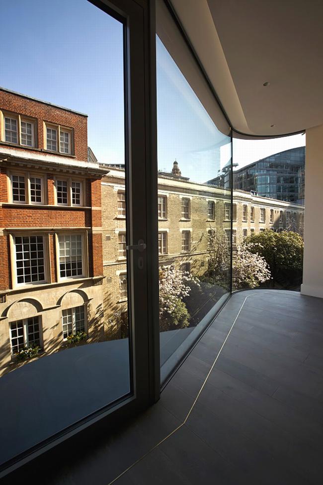 BIM建筑|IV Castle Lane 公寓，曲线转角柔化城市标准 / DROO