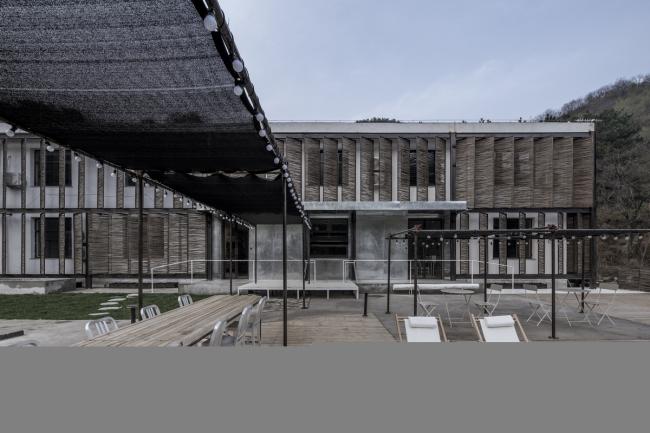 BIM建筑|小也山谷平易近宿·延庆 / 阿穆隆设计工作室