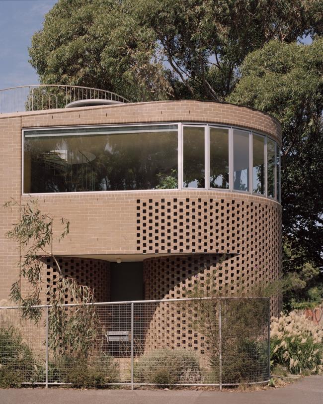 BIM建筑|玫瑰之家，砖网格幕墙以顺应三角狭地