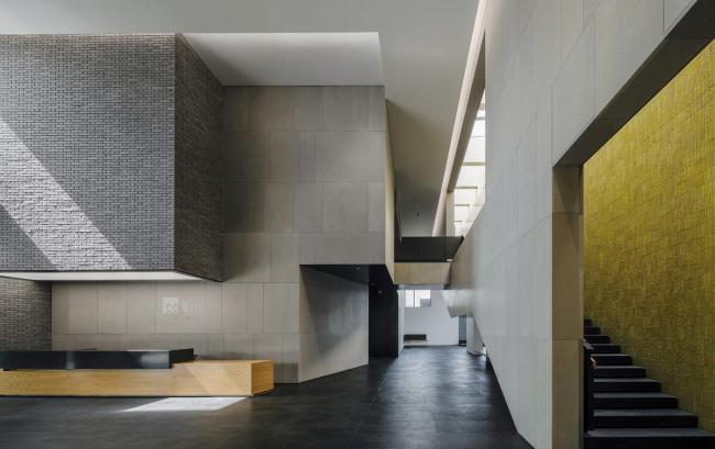 BIM建筑|坚实蕴藉，独看名胜：华润团体档案馆 / Studio Link-Arc