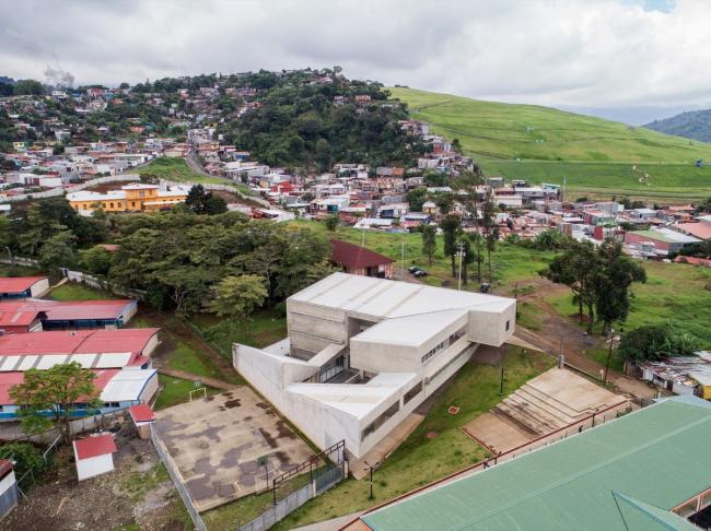 BIM建筑|Tirrases公共成长中间