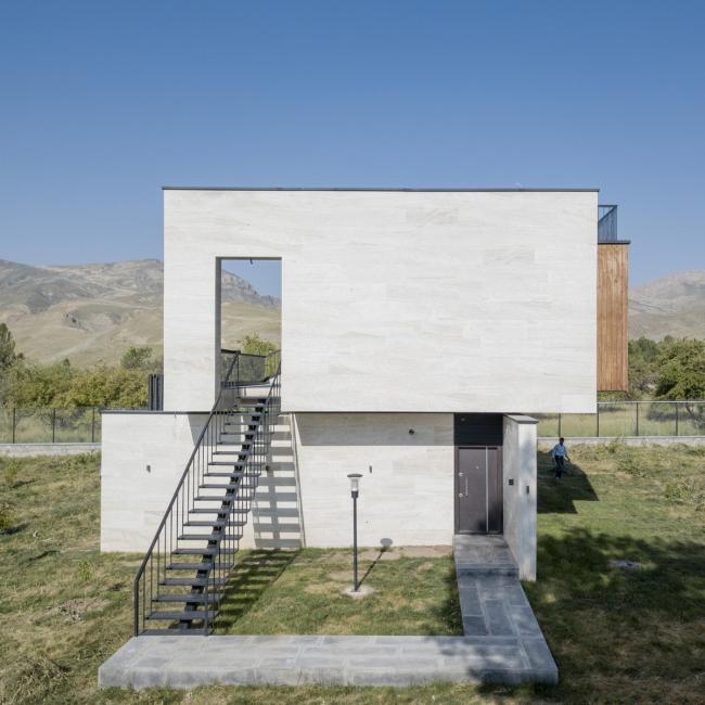 BIM建筑|纵横分明，稀树草原上的一座现代简约室第