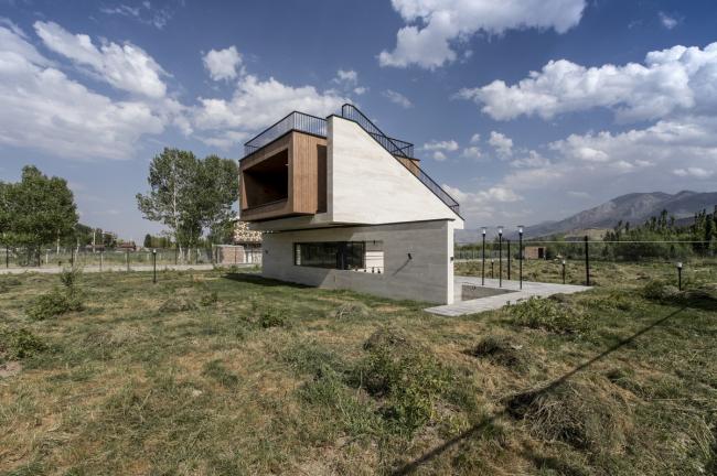 BIM建筑|纵横分明，稀树草原上的一座现代简约室第