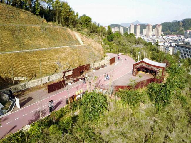 BIM建筑|陌上花开的乡土景不雅——福建年夜田绿道计划设计 / 上海选泉设计