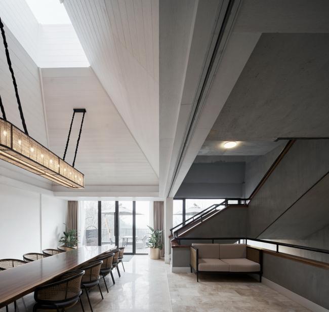 BIM建筑|山谷中的守看——一览居 / 中国美术学院景致建筑设计研讨总院