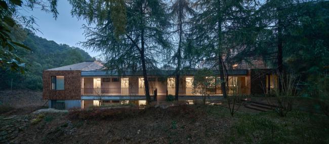 BIM建筑|山谷中的守看——一览居 / 中国美术学院景致建筑设计研讨总院