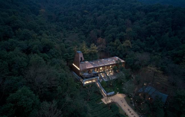 BIM建筑|山谷中的守看——一览居 / 中国美术学院景致建筑设计研讨总院