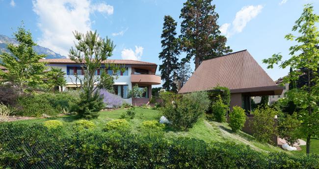 BIM建筑|葡萄庄园，郁郁葱葱：意年夜利北部度假屋