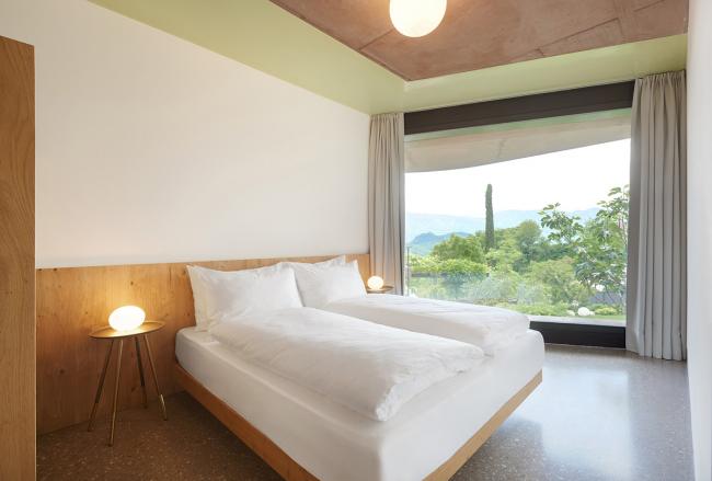 BIM建筑|葡萄庄园，郁郁葱葱：意年夜利北部度假屋