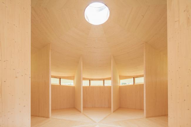 BIM建筑|仿若游牧平易近族的自力轻盈的帐篷：克雷费尔德展馆