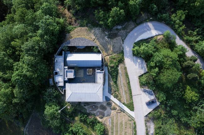 BIM建筑|雨宅·木工的家 / 小写建筑事务所