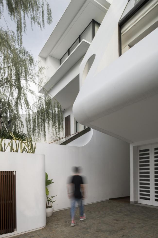 BIM建筑|别有洞天，柔和曲线勾画的纯白雕塑