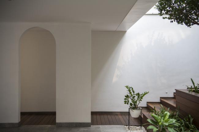 BIM建筑|别有洞天，柔和曲线勾画的纯白雕塑