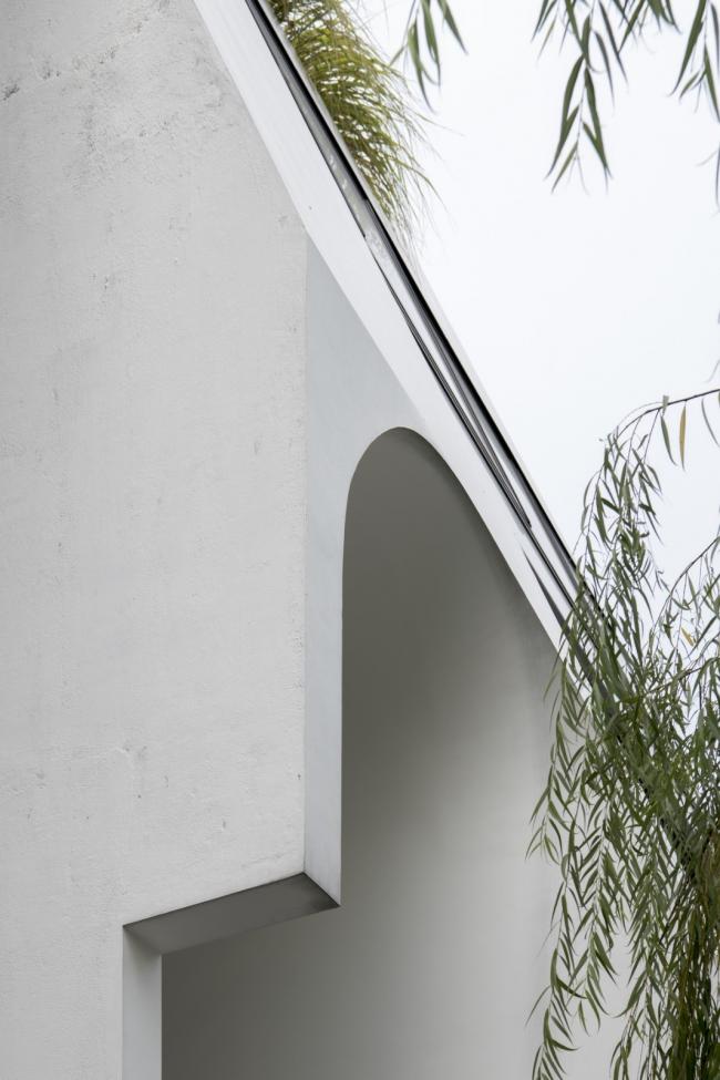 BIM建筑|别有洞天，柔和曲线勾画的纯白雕塑