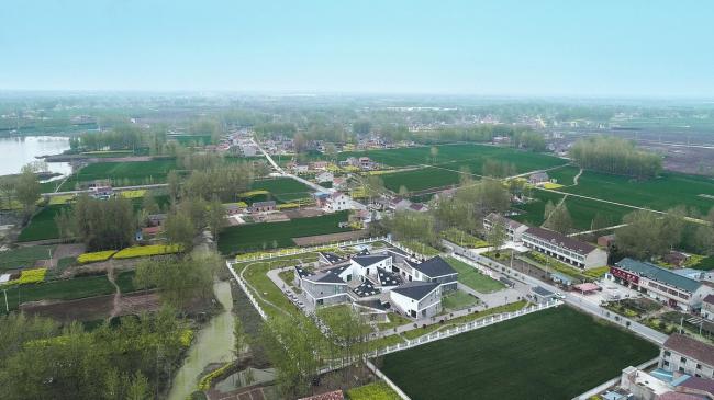 BIM建筑|水乡韵味，一看无际的平原上蜂拥闪烁的“星星”：江苏省北沙幼儿园 / Crossboundaries