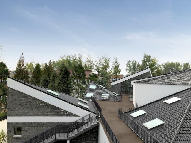 BIM建筑|水乡韵味，一看无际的平原上蜂拥闪烁的“星星”：江苏省北沙幼儿园 / Crossboundaries