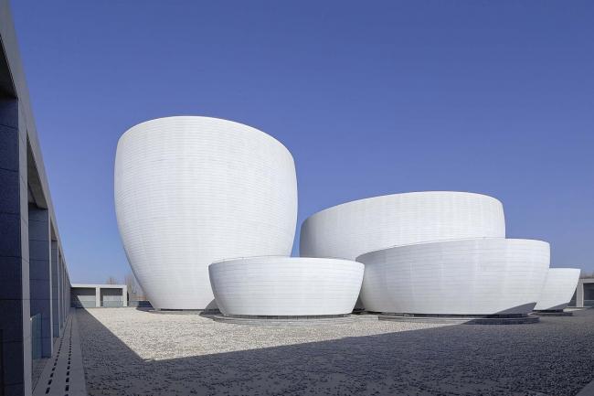 BIM建筑|极简翰墨勾画出的留白：邢窑博物馆 / 言川建筑