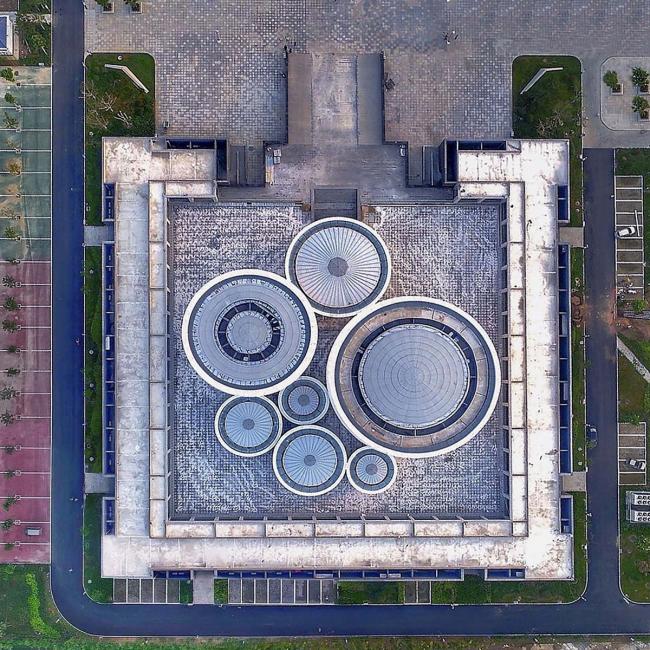 BIM建筑|极简翰墨勾画出的留白：邢窑博物馆 / 言川建筑