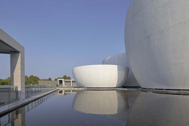 BIM建筑|极简翰墨勾画出的留白：邢窑博物馆 / 言川建筑