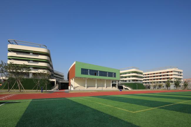 BIM建筑|西塞山前的“白鹭”：上海交年夜教导团体（湖州）帕丁顿双语黉舍 / 思序设计