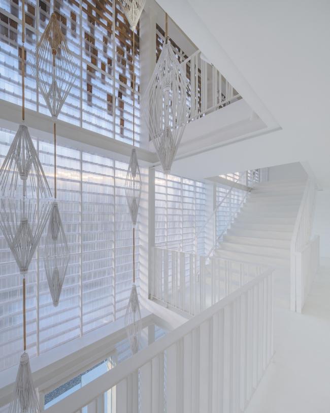 BIM建筑|如鱼群跃出海面，日光下闪闪发光的鱼鳞：清迈微型酒店