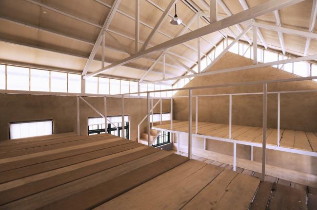 BIM建筑|律动的砖红花圃：日照1971研学营地旧黉舍改革 / DK年夜可建筑设计