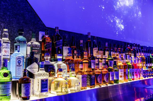 BIM建筑|关于宇宙止境酒吧的假说 / 杭州北堂空间设计