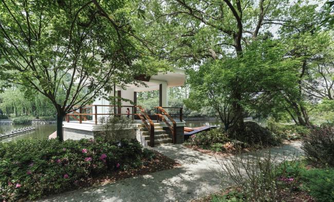 BIM建筑|在记忆与盼望之间：华东师范年夜学丽娃河畔书吧补葺 / 上海日清建筑设计