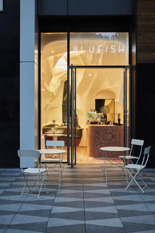 BIM建筑|凝固的海水与游动的珊瑚——Blufish盈科店 / SODA建筑师事务所