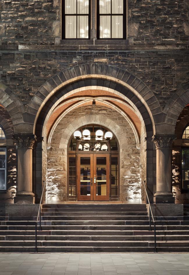 BIM建筑|致敬经典——岁月风化的汗青陈迹：亨利酒店 / Deborah Berke Partners