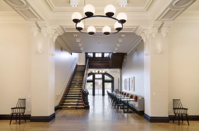 BIM建筑|致敬经典——岁月风化的汗青陈迹：亨利酒店 / Deborah Berke Partners