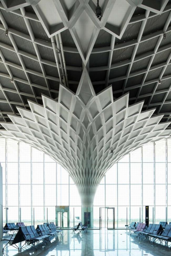 BIM建筑|金色白桦林涌起的连绵的海浪：呼伦贝尔海拉尔机场扩建工程 / 中国建筑设计院一合建筑设计研讨中间U10