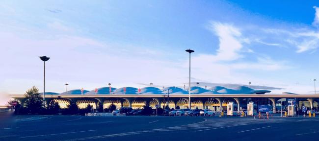 BIM建筑|金色白桦林涌起的连绵的海浪：呼伦贝尔海拉尔机场扩建工程 / 中国建筑设计院一合建筑设计研讨中间U10