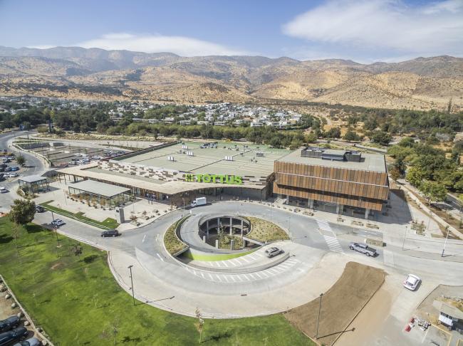 BIM建筑|金属合金与木材的碰撞，打造的亲热而具质感的办公贸易综合体