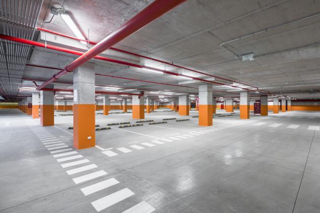 BIM建筑|金属合金与木材的碰撞，打造的亲热而具质感的办公贸易综合体