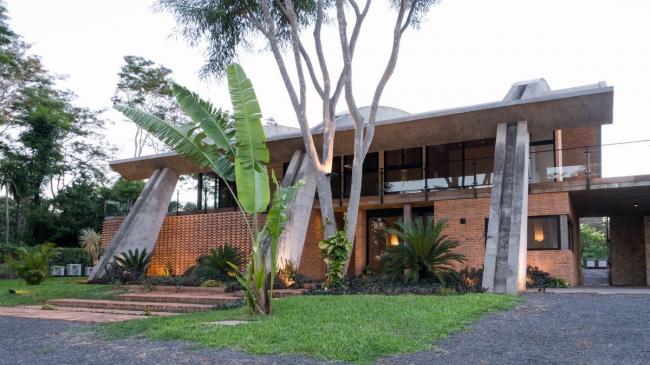 BIM建筑|如羽翼般轻轻睁开，护一方阴凉：年夜屋盖室第