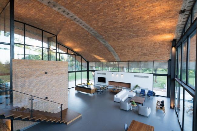 BIM建筑|如羽翼般轻轻睁开，护一方阴凉：年夜屋盖室第