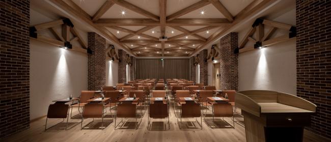 BIM建筑|游牧风治愈系：幔麓酒店·杨蜜斯的花圃 / 上海末贝建筑装潢设计有限公司