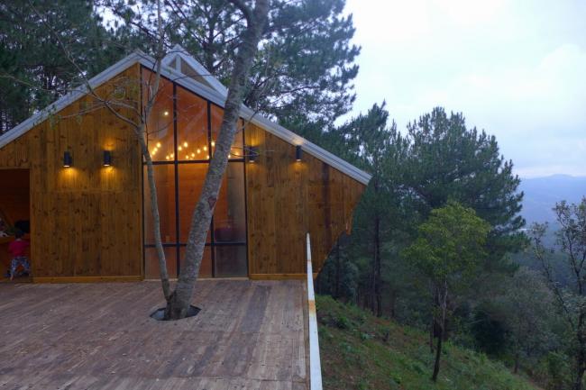 BIM建筑|阔别喧哗，隐于茂林山谷的寄宿行政办公室