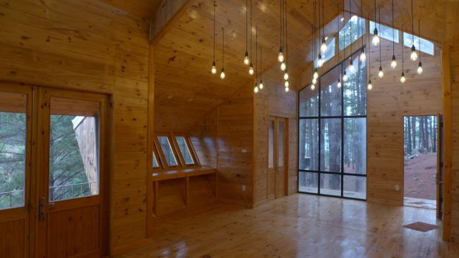 BIM建筑|阔别喧哗，隐于茂林山谷的寄宿行政办公室