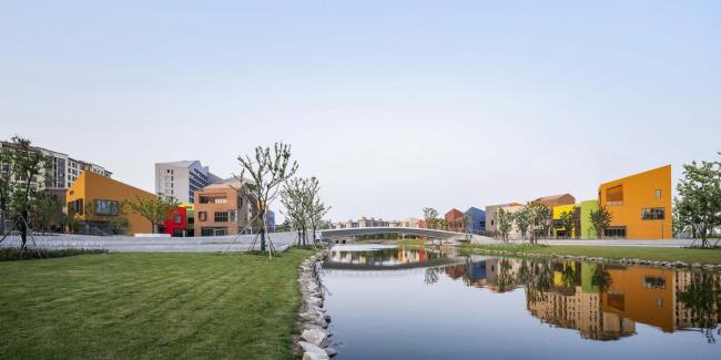 BIM建筑|老集市的味道，儿时记忆里的颜色：上海临港新城社区贸易中间 / 上海中房建筑设计