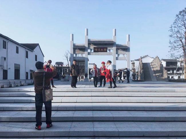 BIM建筑|青石古镇，缕缕乡愁：枫桥经验摆设馆 / 浙江年夜学建筑设计研讨院建筑九院