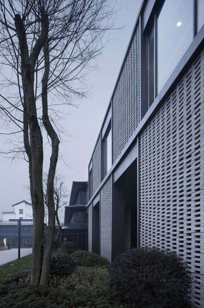 BIM建筑|青石古镇，缕缕乡愁：枫桥经验摆设馆 / 浙江年夜学建筑设计研讨院建筑九院