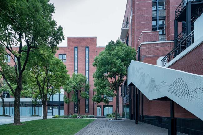 BIM建筑|上海老船埠：传奇十二年，地标再进级 / 三益设计 | 城市更新事业部，室内与景不雅事业部