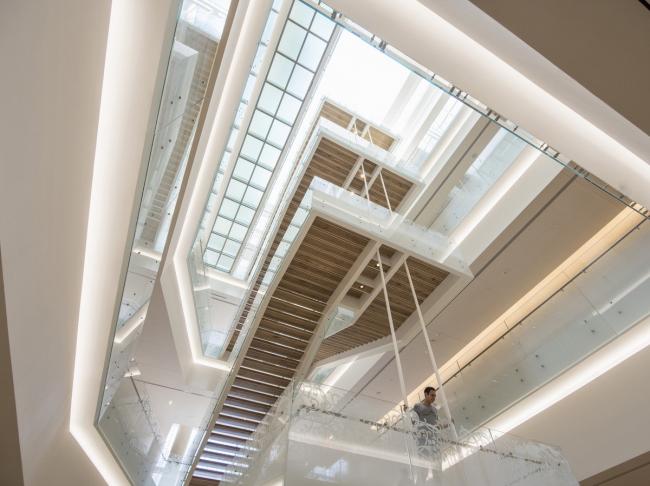 BIM建筑|融进经典元素的华盛顿圣经博物馆 / SmithGroup