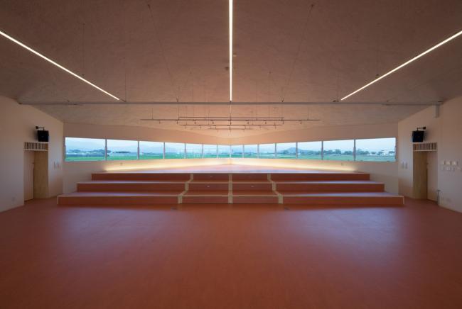 BIM建筑|山形围绕，活动的河道：日本 Subaru 幼儿园 / RFA+CFA