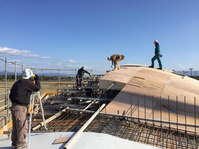 BIM建筑|山形围绕，活动的河道：日本 Subaru 幼儿园 / RFA+CFA